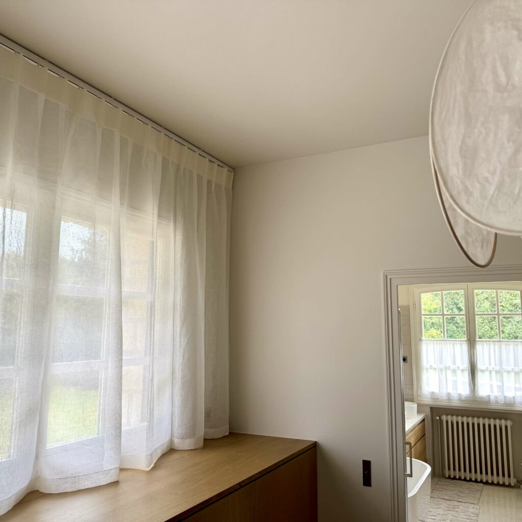voilage en lin sur mesure – Atelier Tissu & Lumière, Fontainebleau
